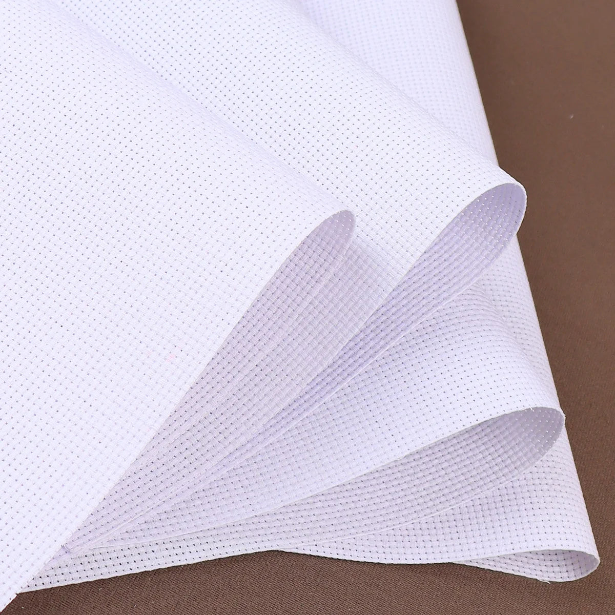 Toile Aida 11-14 ct — Plusieurs Tailles — photo 3