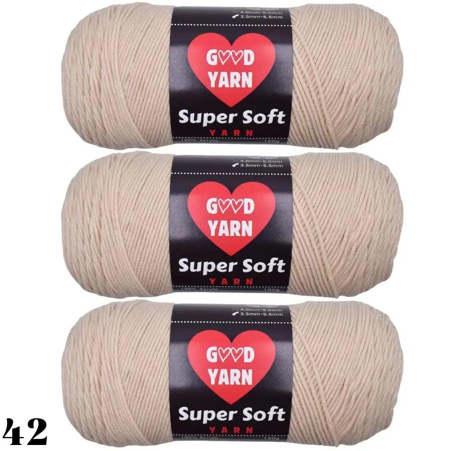 Pack de 3 pelotes de laine couleur sable beige neutre pour des créations minimalistes