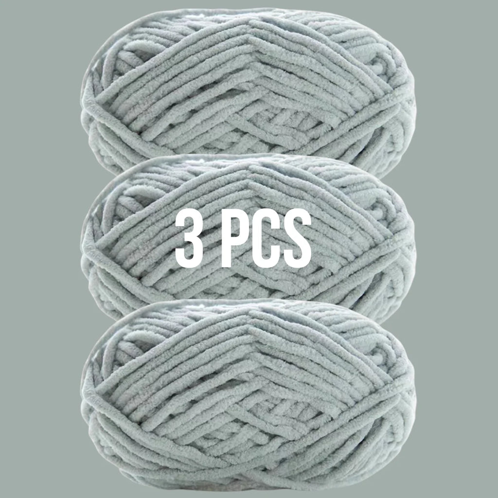 Pack de 3 pelotes de laine couleur vert gris sauge pour tendances déco