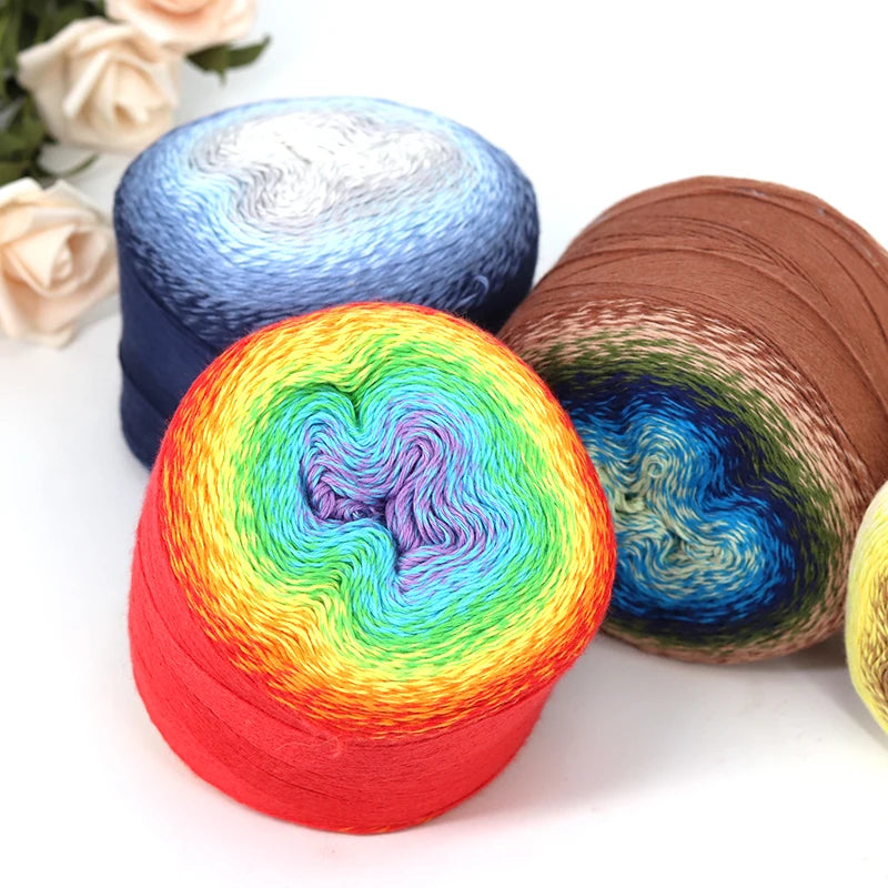 Pelote Cake Dégradé 220 g — 1000 m